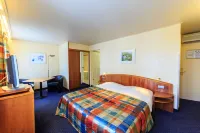 Hotel Pacific
