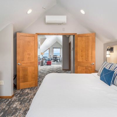 Suite, 1 Bedroom, Lake View (Penthouse-2 Floors With Staircase) Beacon Pointe on Lake Superior Promo Code