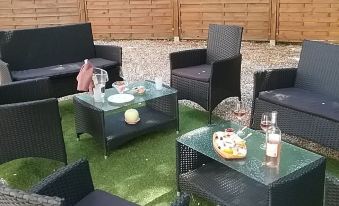 HUMAN HOTEL RESIDENCE ex esparrus - Housity