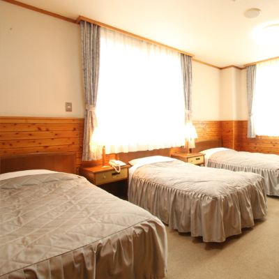 トリプルルーム ごかせ温泉　森の宿　木地屋 クーポン