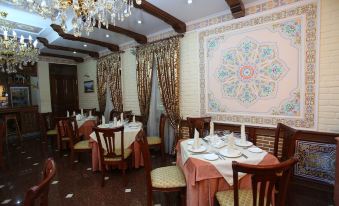 Hotel Grand Samarkand Superior - A
