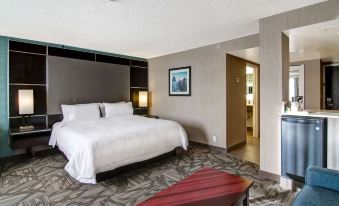 Hampton Inn & Suites by Hilton Calgary-Airport