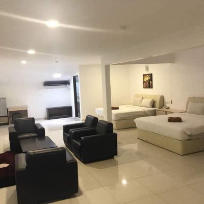 Suite Keluarga Kupon Peach Hill Hotel