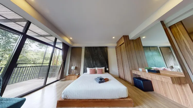 Hour Pool Villa
