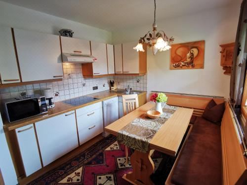 Haus Bichl Two-Bedroom Apartment