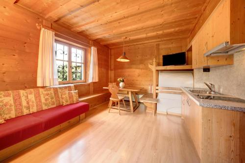 高级一卧室带阳台公寓