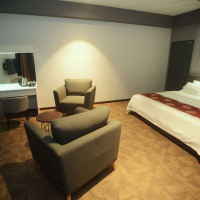 Suite Eksekutif Kupon Star Well Hotel