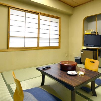 和風スタンダードマウンテンビュールーム(喫煙) 新樺川観光ホテル クーポン