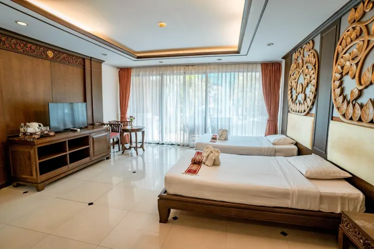 ห้องวิวสระว่ายน้ำ