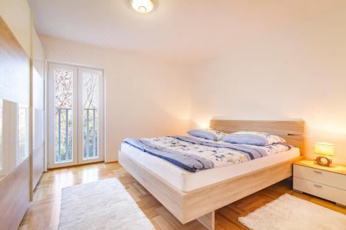 享有花园景致的公寓