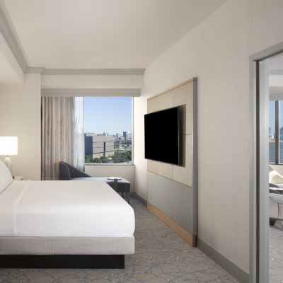 Tower 1 King Premier 1 Bedroom Suite Hilton Anatole Promo Code