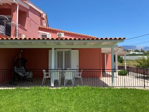 带露台的家庭房