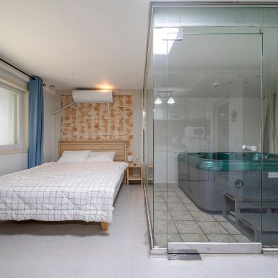 A-Dong 102 (One-Room, Jet SPA, Private Barbecue) 가평 어느날 스파펜션 쿠폰