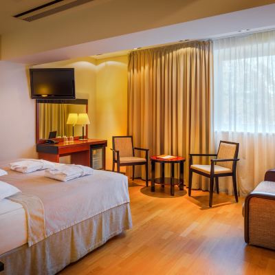 Deluxe Double Room Meresuu Spa & Hotel Promo Code