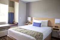 Microtel Inn & Suites by Wyndham Camp Lejeune/Jacksonville Hotel di 