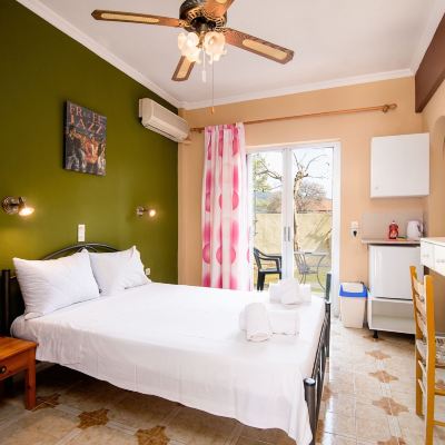 Southgate 1Bd Apartment (4) Southgate Promo Code