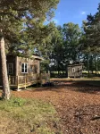 Fide Äventyrsby & Camping Hotels in 