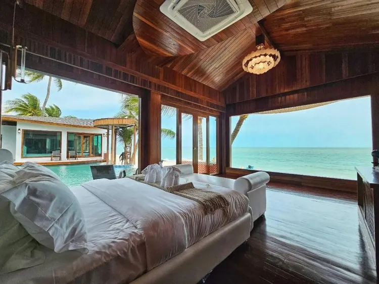 Cabana Front Beach Suite