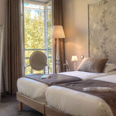 Twin Room with City View Hotel Villa Victoria Promo Code