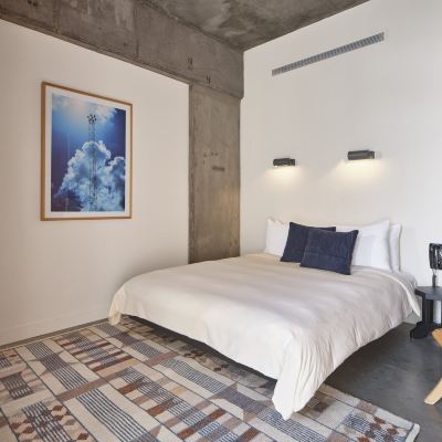 Queen Room The Carpenter Hotel Promo Code