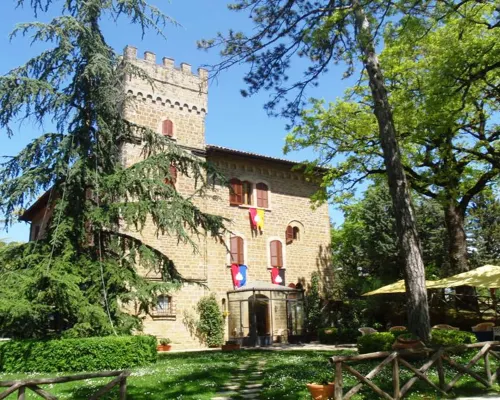 Castello Cortevecchio Hotels in Gubbio
