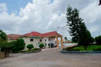 Crystal Rose Ambassador Hotel Hotéis em 