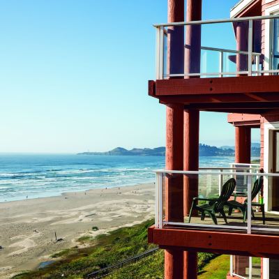 Limited Edition King SPA Top Floor Balcony (No Pets Allowed) Hallmark Resort - Newport Promo Code