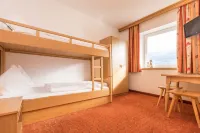 Alpenhof Apartments