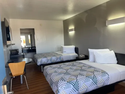 Sands Motel
