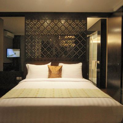 Luxury Villa, 1 Bedroom, Private Pool, Garden View The Sterling Hotel & Villas Promo Code