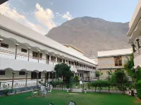 Park Hotel Gilgit فنادق في جيلجيت