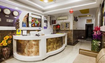 Hotel Su Shree Continental 5 Minutes Walk from New Delhi Railway Station