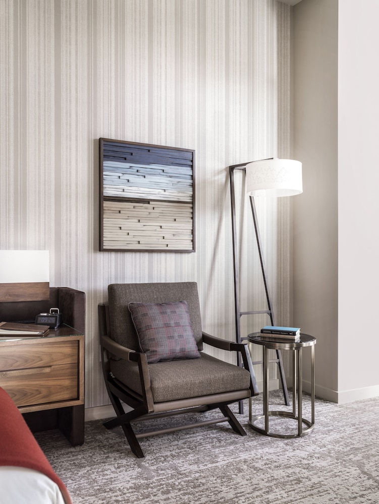 Edgewood Tahoe Resort尊贵房（1张特大床）（Tahoe）