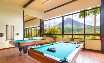 Hotel Arenal Kioro Suites & Spa