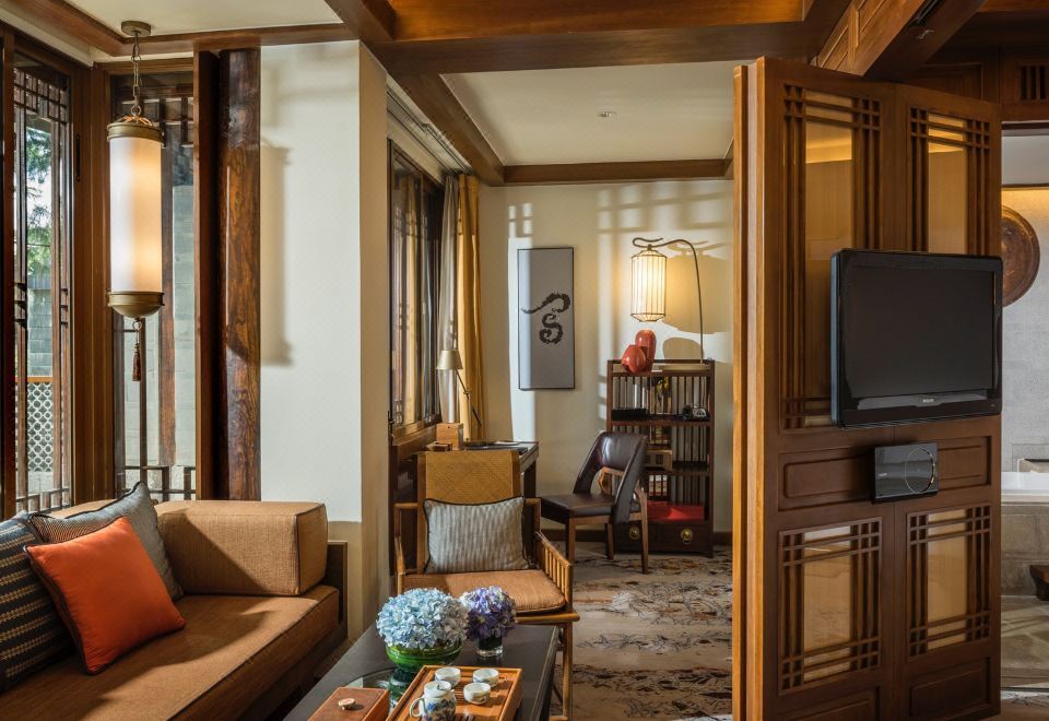 InterContinental Lijiang Ancient Town Resort1 King Bed Junior Suite