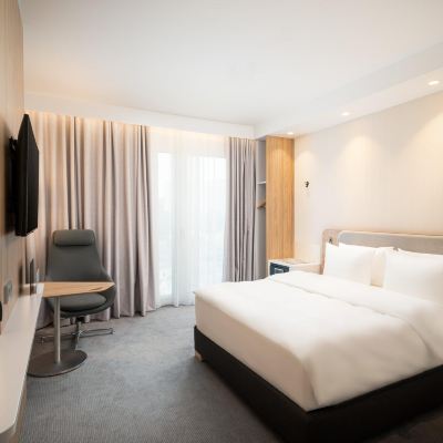 Standard Queen Holiday Inn Express Rosenheim, an IHG Hotel Promo Code