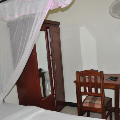 Deluxe Double Room, 1 King Bed, Balcony, City View