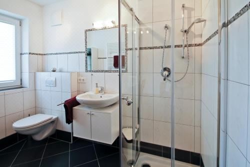 Haus Bergsonne Two-Bedroom Apartment With Balcony Or Terrace