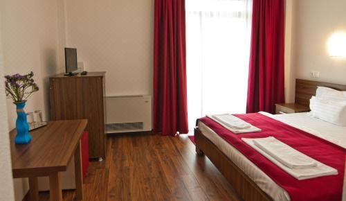 Hotel Hyperion Double Room