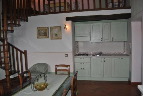 两卧室公寓 - 错层式