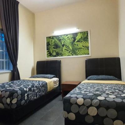 Bilik Standard Twin dengan Bilik Mandi Berkongsi Kupon Gerard's Place Roomstay