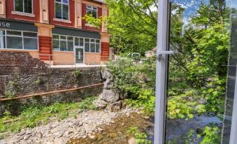 River Cottage - Housity