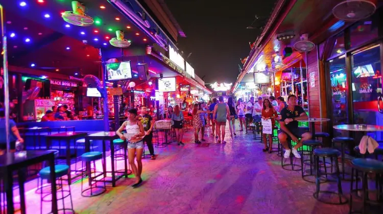 MyPatong Social Hostel 施設