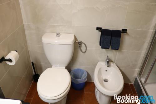 带阳台的三人房