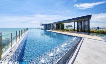 The Base Condo by The Central Pattaya