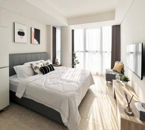 Stylish Seaview 3 Br Condo at Pik Apartment