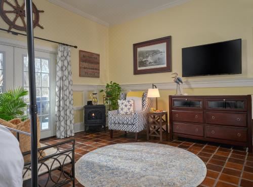 Old Manse InnDeluxe King Suite
