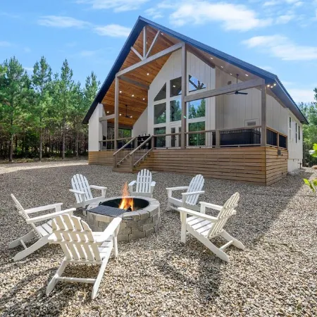 Relax and Unwind, Hot Tub under the Stars, Firepit, Sleeps 8 Отели в г. Брокен Боу