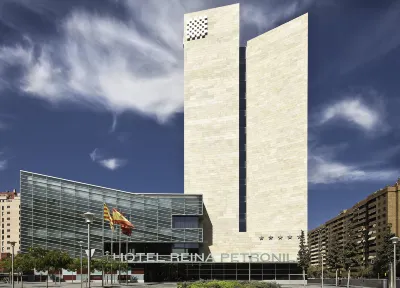 Hotel Reina Petronila Hotels in 