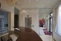 索非亞阿里斯酒店